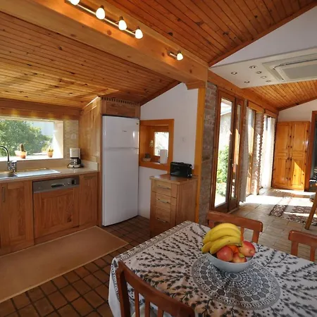 בית נופש Garden House סלצ'וק